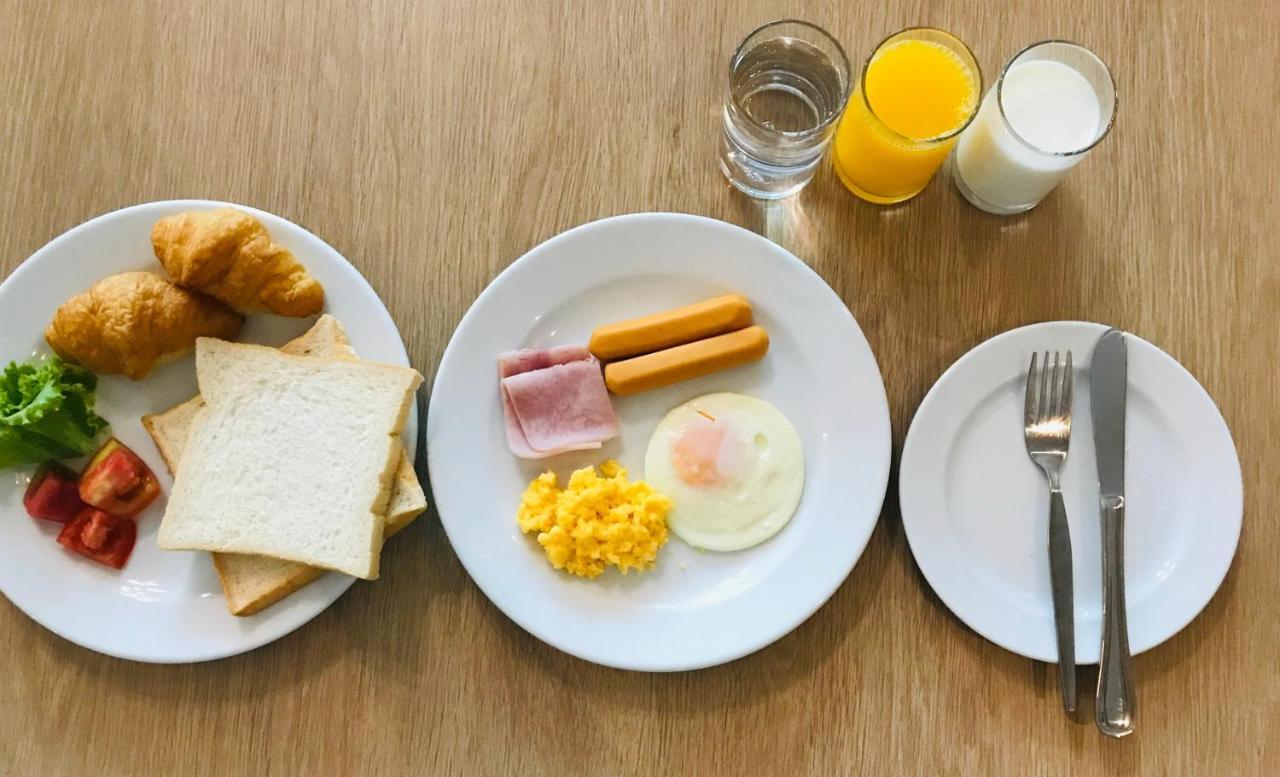 파라곤 그랜드 리조트 호텔 좀티엔 비치 외부 사진